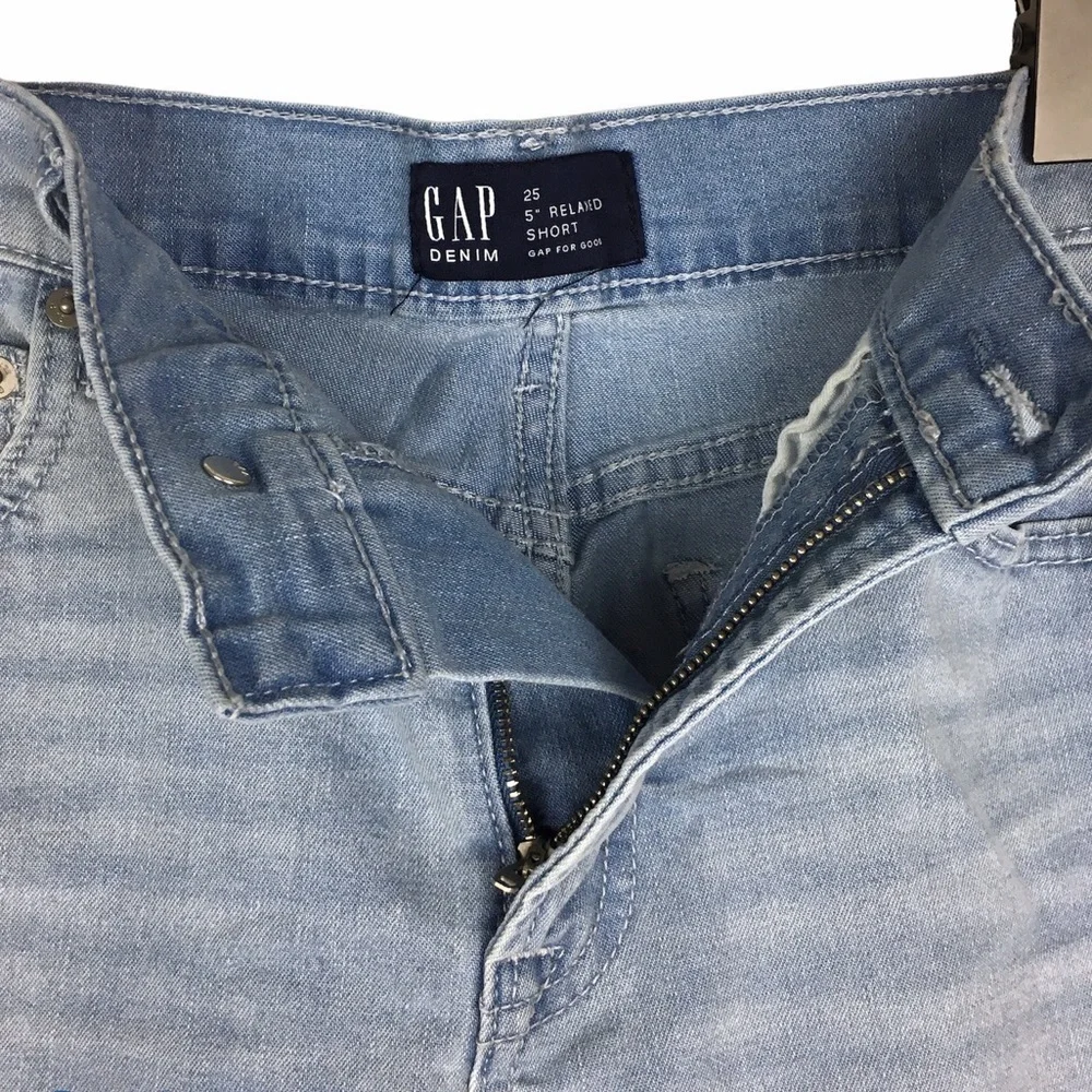 GAP 5” Relaxed Short Jean Shorts Frayed Raw Hem Light Wash Stretch Denim Size 25